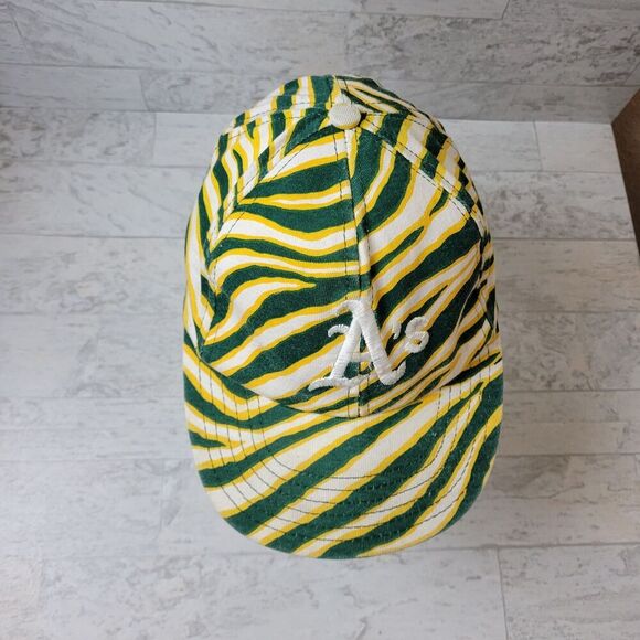 Vintage Oakland Athletics Zubaz Snapback Hat Cap Adult One Size MLB Green - Picture 6 of 8